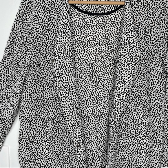 L'agence Button Down Blazer Jacket Blouse Hearts Print Long Sleeves Top Size S - Picture 4 of 10